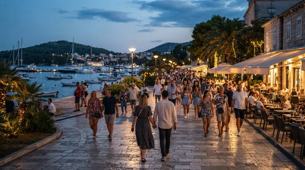 Lapad, Dubrovnik: where the city finally lowers its voice