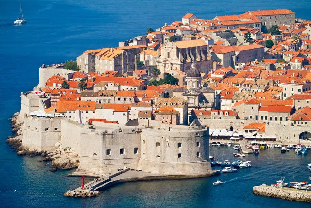 Dubrovniks bymure, Dubrovnik