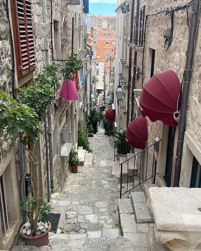 Casco Antiguo (Stari Grad)